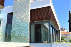 Acun Ilıcalı Çeşme Evi